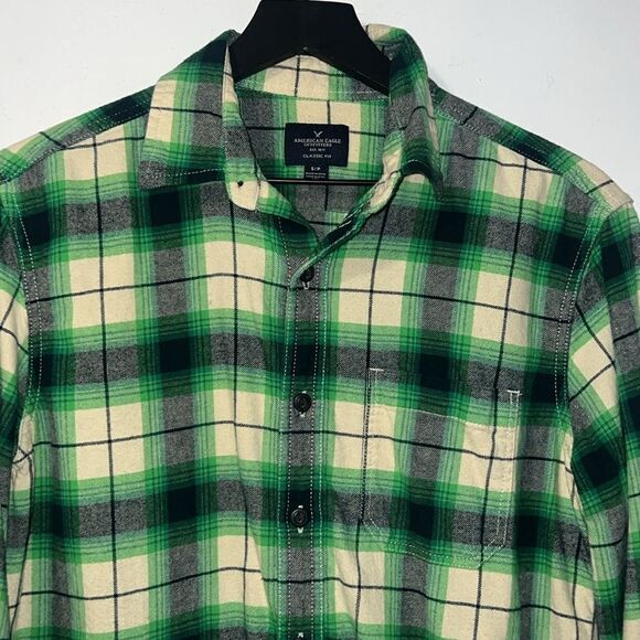AMERICAN EAGLE Green Plaid Flannel Shirt-S - Picture 2 of 9